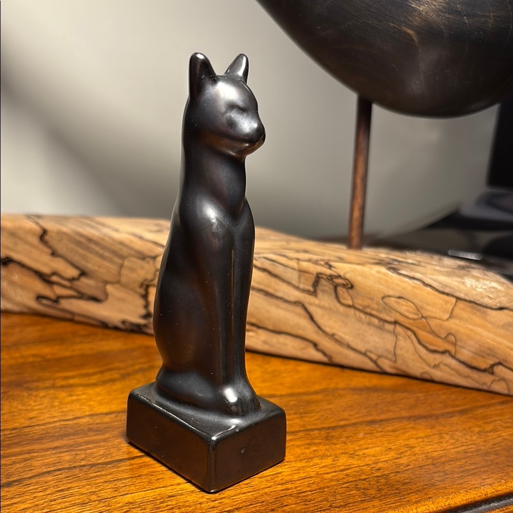 Emil Ruge cat figure. Vintage Emil Ruge Dybbol, Denmark, cat figurine